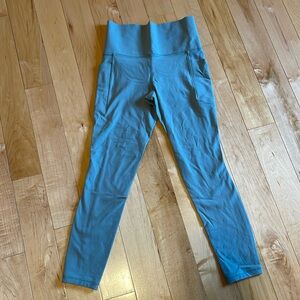 Athleta Salutation Leggings 7/8 XS